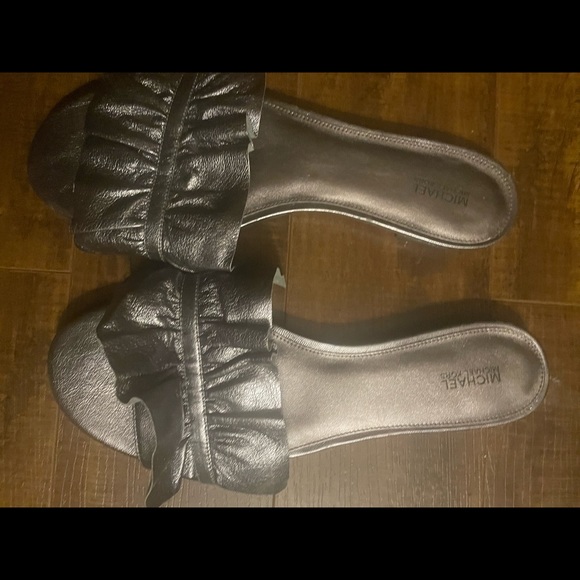 Michael kors Silver sandals size 11 - Picture 1 of 2